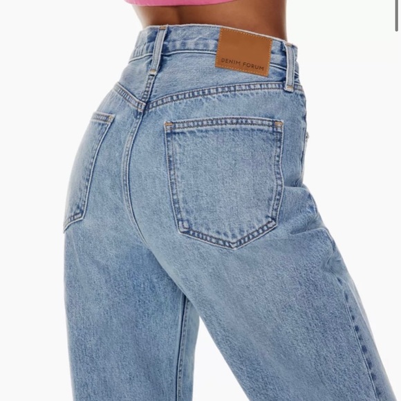 NWT Aritzia Denim Forum Boyfriend High Rise Loose, 28L 26W - Picture 4 of 7
